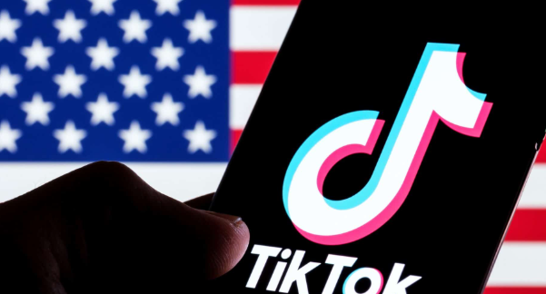 TikTok retorna as lojas de aplicativos